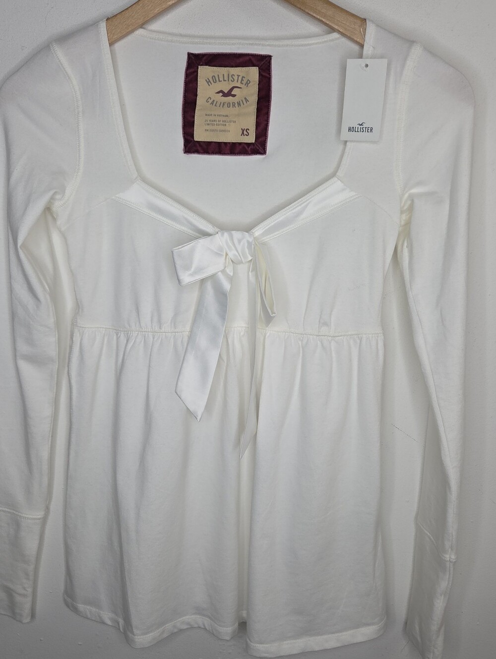 Hollister Babydoll Knit Top XS Coquette Satin Bow Empire Waist White Cotton